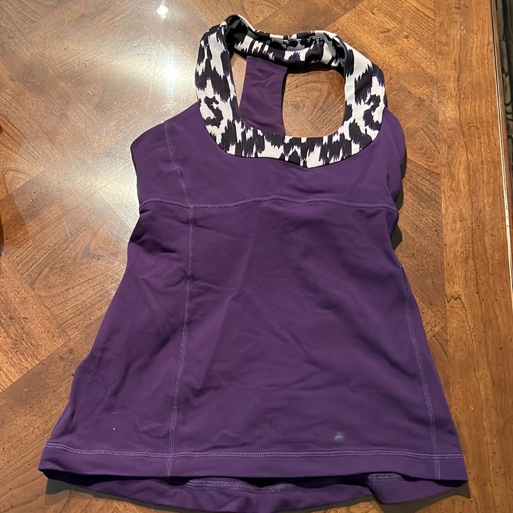 Lululemon scoop neck tank